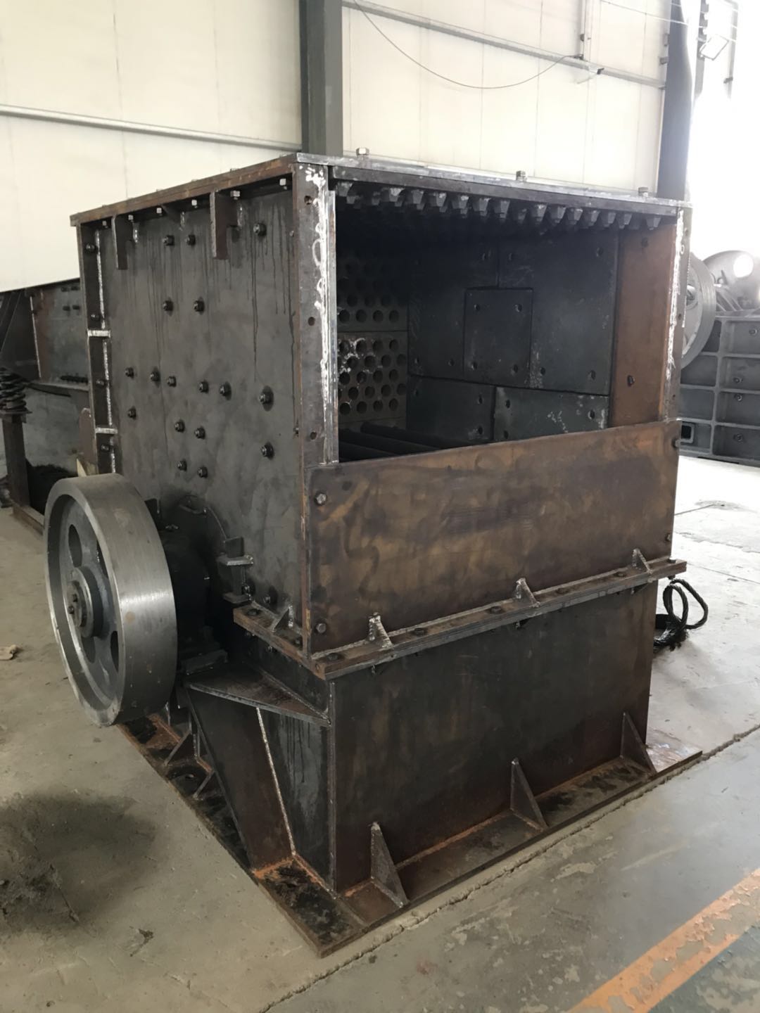 1214重型锤式破碎机